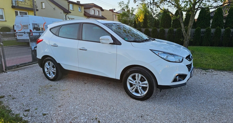 Hyundai ix35 cena 45800 przebieg: 168000, rok produkcji 2013 z Przasnysz małe 631